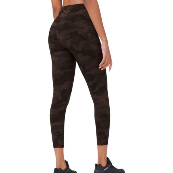 Lululemon 2020 Invigorate High-Rise Tight 25" 8 Camo - Picture 1 of 7